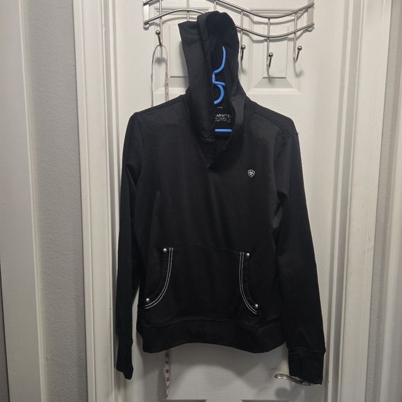 AriatTek Black Hoodie with Front Pocket Size XL - Picture 1 of 8